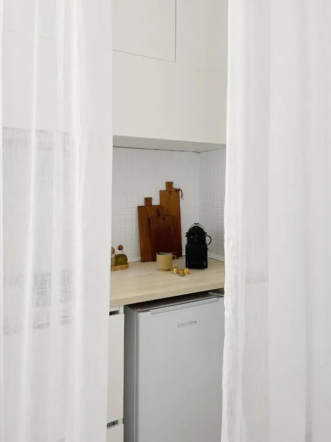 Casa Unica Milano - Typical & Charming Apartment - Navigli II 0*, Milan Italy